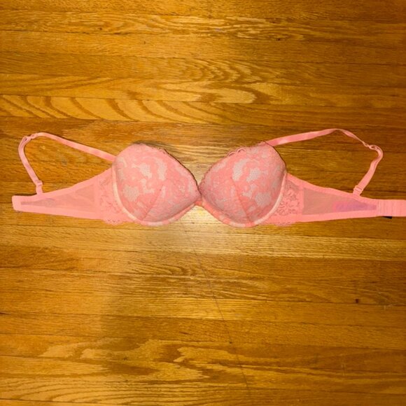 La Senza Bra - Picture 1 of 1